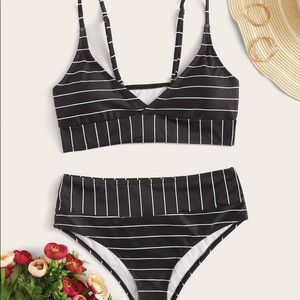 NWT Shein Bikini BOTTOMS Size L (bottoms only)